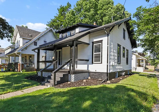 Photo 1 of Sale Pending at 39 Woodward Ave, Battle Creek, MI 49017 | MLS# 66026034629 | Listing updated on 2026-09-12