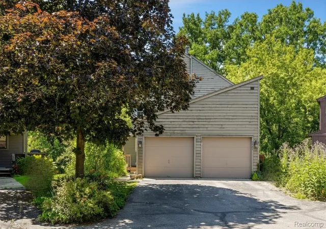 Photo 1 of Condo for sale at 1732 W Liberty St, Ann Arbor, MI 48103 | MLS# 20261052305 | Listing updated on 2026-09-11