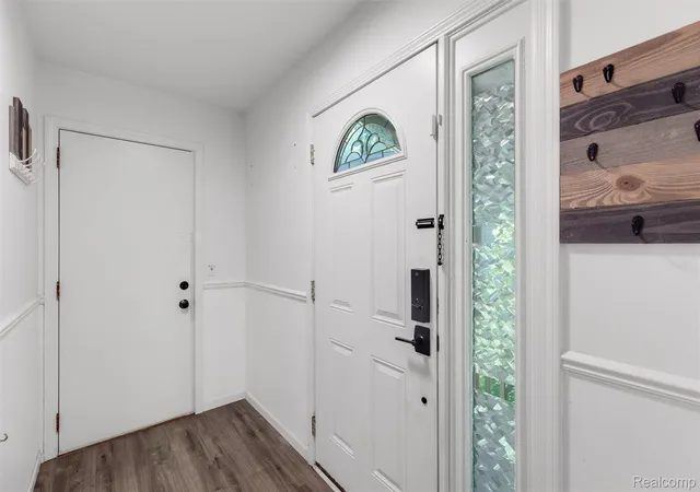 Photo 3 of Condo for sale at 1732 W Liberty St, Ann Arbor, MI 48103 | MLS# 20261052305 | Listing updated on 2026-09-11