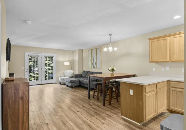 Listing Photo 4 - Condo for sale in building located at 1477 Newport St, Traverse City, MI 49686