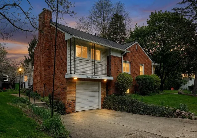 Photo 2 of Single family home for sale at 303 Pennell St, Northville, MI 48167 | MLS# 58050214180 | Listing updated on 2026-08-24