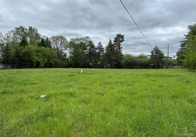 3rd image of 0 Hidden Timber Dr, Lake Orion, MI 48359 | MLS# 20261052312