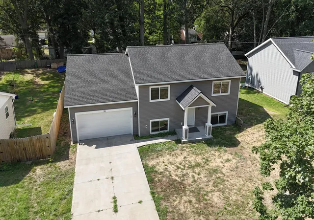 Photo 4 of Single family home for sale at 86 Dunton Ave, Holland, MI 49424 | MLS# 71026034649 | Listing updated on 2026-09-17