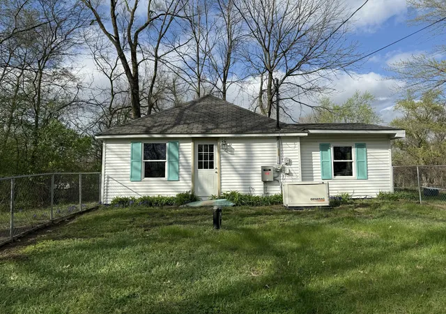 1st image of 325 Wildwood Ave, Battle Creek, MI 49014 | MLS# 66026034651