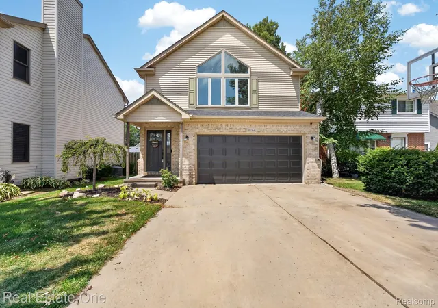 Photo 1 of Single family home for sale at 30364 Adams Dr, Gibraltar, MI 48173 | MLS# 20261052324 | Listing updated on 2026-09-11