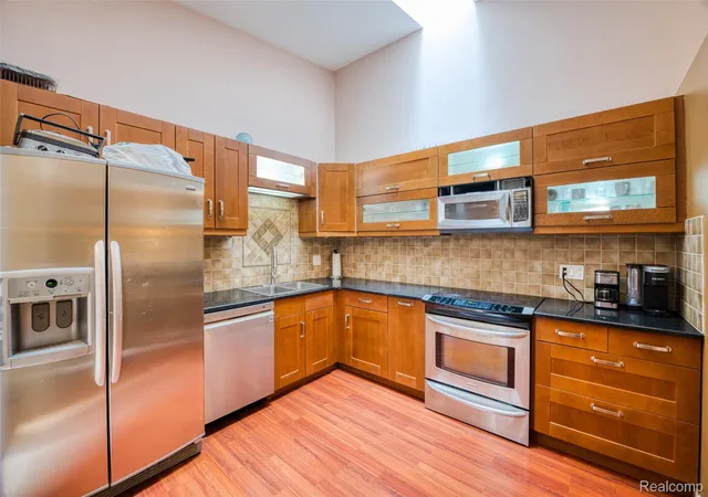 Photo 2 of Condo for sale at 7482 Sheffield, West Bloomfield, MI 48322 | MLS# 20261052330 | Listing updated on 2026-08-25