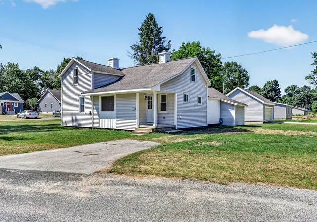 2nd image of 4830 Mill St, Montague, MI 49437 | MLS# 71026034656