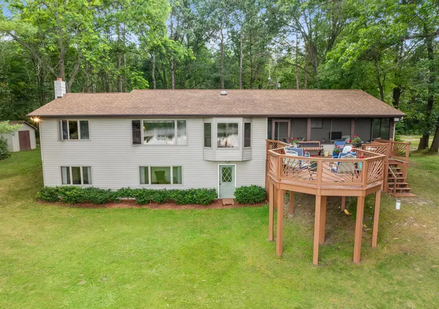 5th image of 730 W Evergreen Rd, Sidney, MI 48885 | MLS# 72026034674