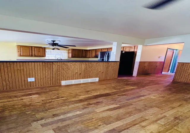 Photo 3 of Single family home for sale at 820 S Venoy Rd, Westland, MI 48186 | MLS# 81026034681 | Listing updated on 2026-09-17