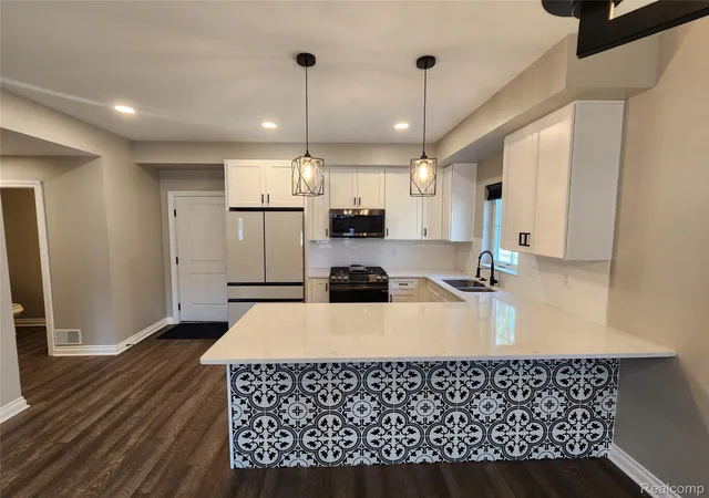 5th image of 4446 Morrish Rd, Swartz Creek, MI 48473 | MLS# 20261052361