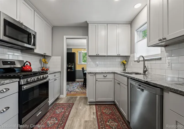2nd image of 16996 Elizabeth St, Beverly Hills, MI 48025 | MLS# 20261052363