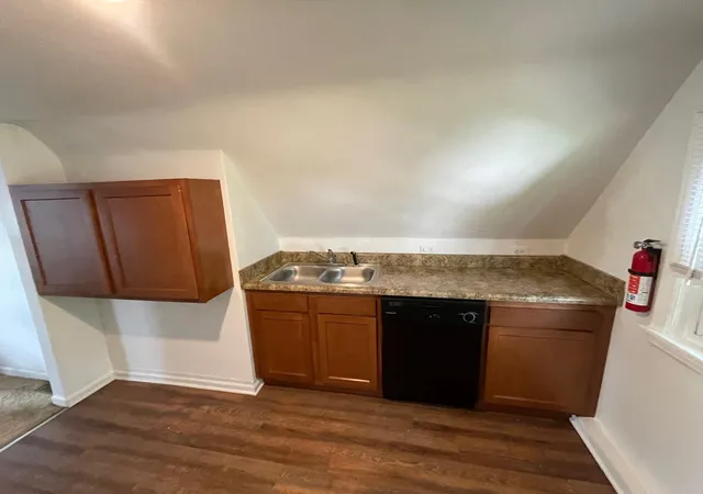 Listing Photo 4 - Condo for sale in building located at 518 W Michigan Ave, Ypsilanti, MI 48197