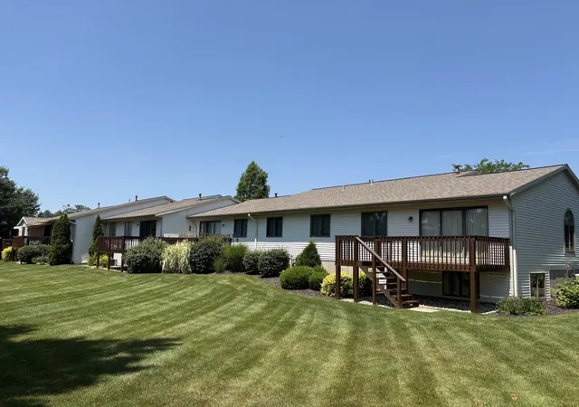 Photo 2 of Condo for sale at 926 Village Ct, Holland, MI 49423 | MLS# 71026034691 | Listing updated on 2026-08-15