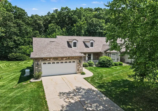 Photo 1 of Sale Pending at 2181 Hunters Run, Kalamazoo, MI 49048 | MLS# 66026034692 | Listing updated on 2026-07-15