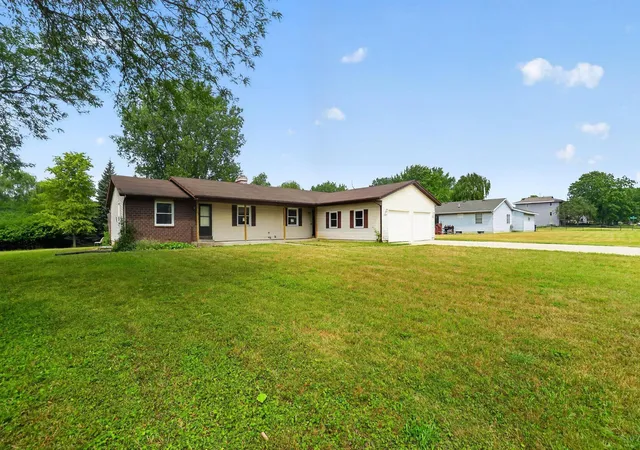 1st image of 2665 Ridgecroft Dr Se, Grand Rapids, MI 49546 | MLS# 65026034706
