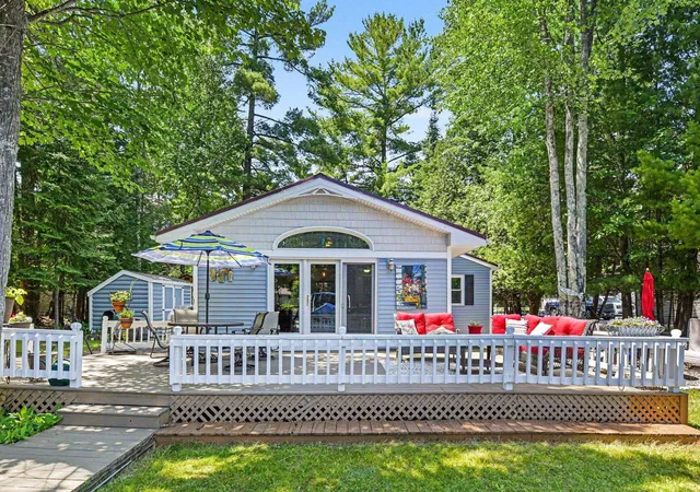 5th image of 14123 Torch River Rd, Milton Township Antrim, MI 49676 | MLS# 78080070840