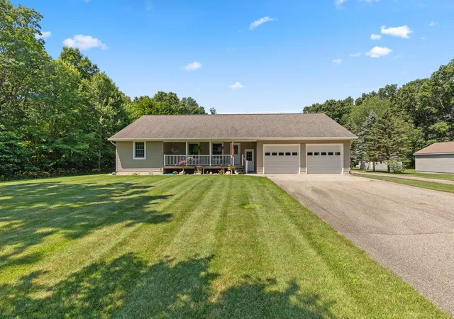 Photo 1 of Sale Pending at 14113 136th Avenue, Grand Haven, MI 49417 | MLS# 71026034717 | Listing updated on 2026-08-20