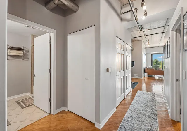 3rd image of 101 Curry Ave #620, Royal Oak, MI 48067 | MLS# 81026034733