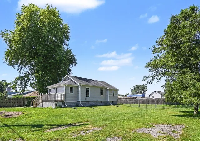 Photo 3 of Single family home for sale at 440 Condad Ave, Jackson, MI 49202 | MLS# 81026034741 | Listing updated on 2026-09-11