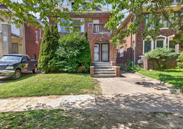 Photo 2 of Multi family home for sale at 3000 Cortland St, Detroit, MI 48206 | MLS# 20261052422 | Listing updated on 2026-08-24