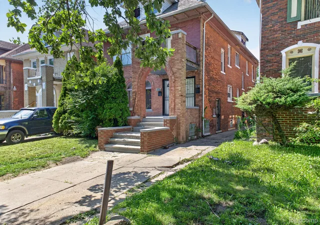 Photo 3 of Multi family home for sale at 3000 Cortland St, Detroit, MI 48206 | MLS# 20261052422 | Listing updated on 2026-08-24
