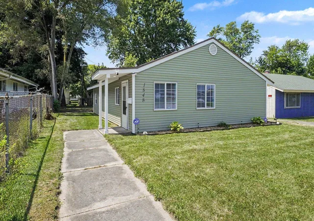 Photo 1 of Single family home for sale at 1848 S Averill Ave, Flint, MI 48503 | MLS# 5050214214 | Listing updated on 2026-07-09