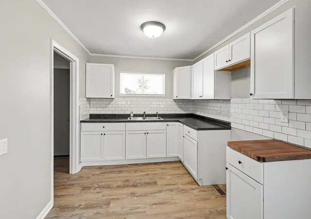 Photo 4 of Single family home for sale at 1848 S Averill Ave, Flint, MI 48503 | MLS# 5050214214 | Listing updated on 2026-07-09