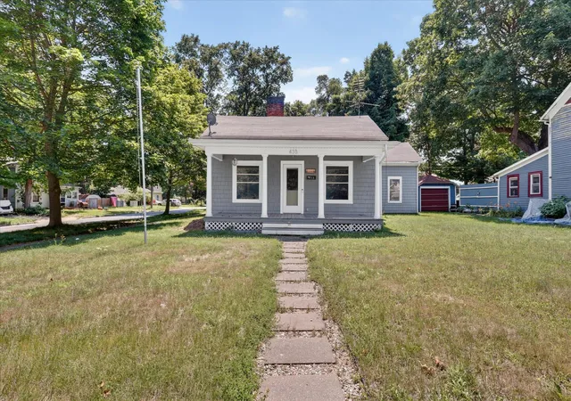 Photo 1 of Single family home for sale at 438 E Center St, Hastings, MI 49058 | MLS# 65026034771 | Listing updated on 2026-07-29