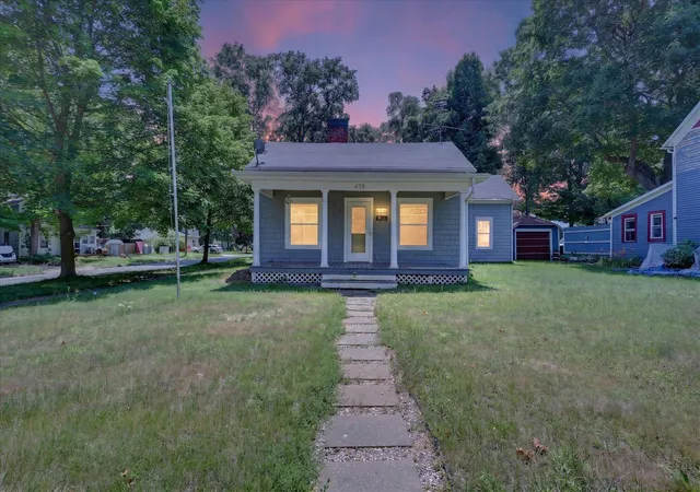 Photo 2 of Single family home for sale at 438 E Center St, Hastings, MI 49058 | MLS# 65026034771 | Listing updated on 2026-07-29