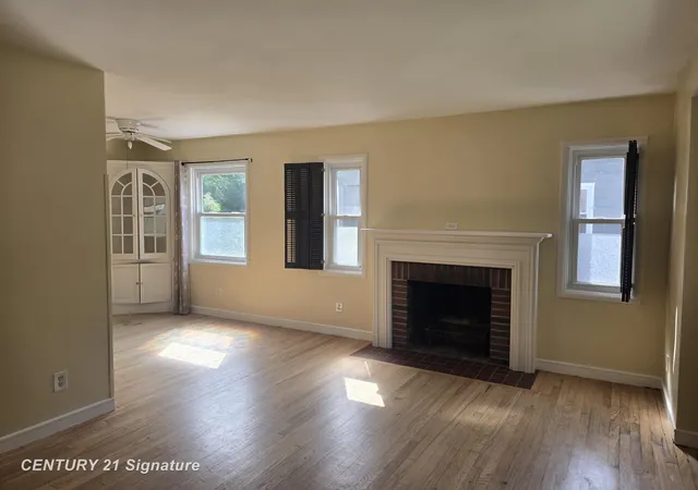 Photo 4 of Single family home for sale at 3406 Gratiot Ave, Flint, MI 48503 | MLS# 5050214220 | Listing updated on 2026-08-31