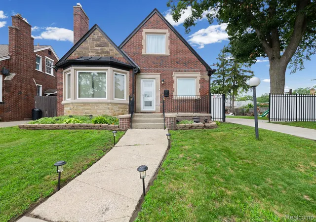 Photo 1 of Single family home for sale at 19371 Monica St, Detroit, MI 48221 | MLS# 20261052452 | Listing updated on 2026-09-15