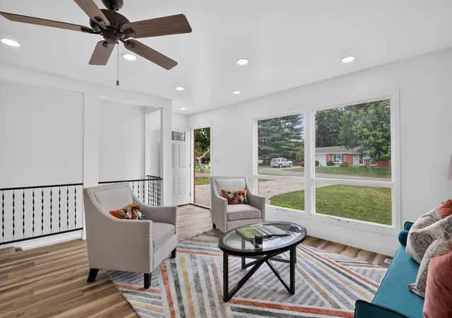 Photo 4 of Single family home for sale at 564 Birchwood St, Jackson, MI 49203 | MLS# 55026034785 | Listing updated on 2026-10-06