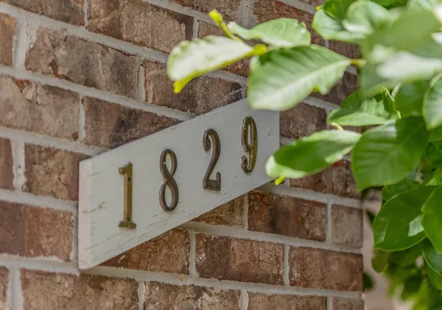 Photo 4 of Single family home for sale at 1829 Michelle Ct, Ann Arbor, MI 48105 | MLS# 81026034788 | Listing updated on 2026-08-04