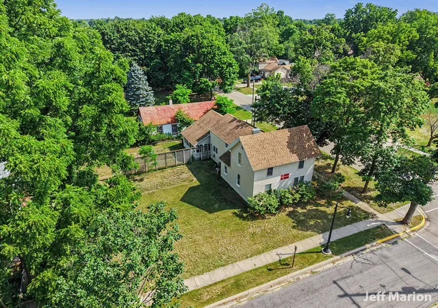Photo 1 of Single family home for sale at 301 N Clay St, Greenville, MI 48838 | MLS# 65026034811 | Listing updated on 2026-09-16