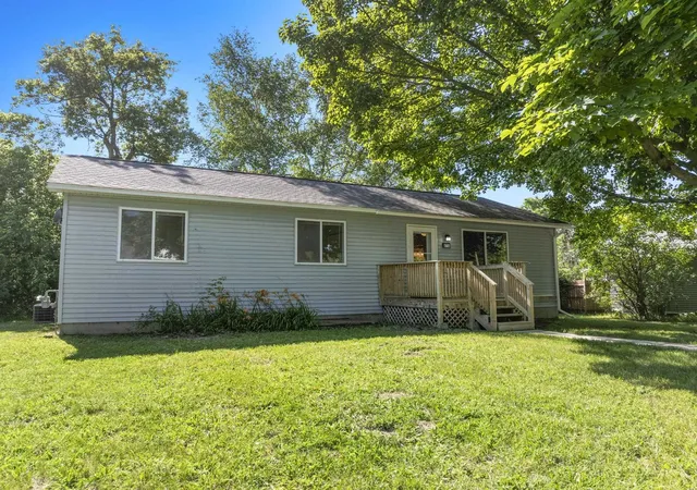 Photo 1 of Single family home for sale at 8714 S Maple City Rd, Kasson Township Leelanau, MI 49684 | MLS# 78080070853 | Listing updated on 2026-07-14