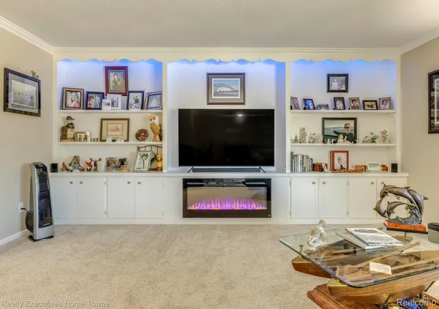 Photo 4 of Condo for sale at 1467 Krafft Rd #8, Fort Gratiot, MI 48059 | MLS# 20261052508 | Listing updated on 2026-08-25