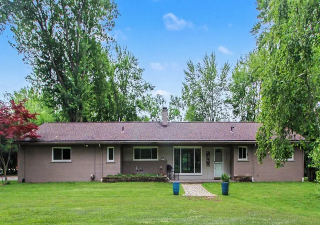 1st image of 20761 W 13 Mile Rd, Beverly Hills, MI 48025 | MLS# 81026034833