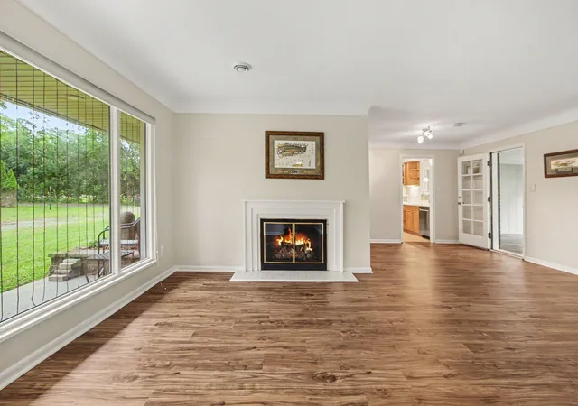 4th image of 20761 W 13 Mile Rd, Beverly Hills, MI 48025 | MLS# 81026034833