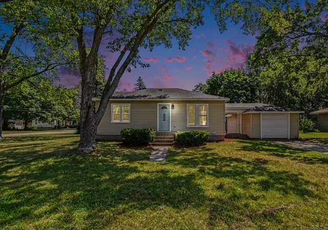 1st image of 5134 Heyboer Ave Se, Grand Rapids, MI 49548 | MLS# 65026034846