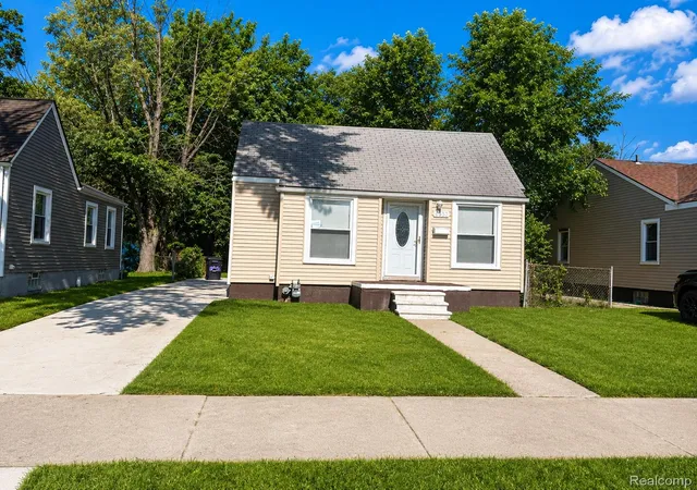 Photo 1 of Sale Pending at 8650 Auburn St, Detroit, MI 48228 | MLS# 20261052540 | Listing updated on 2026-09-15