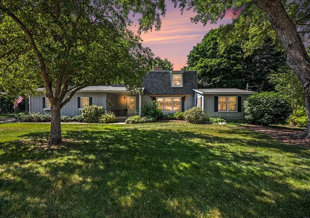 34th image of 608 Arboretum Dr, Fremont, MI 49412 | MLS# 72026034858