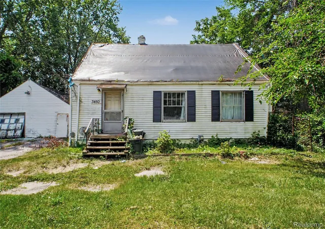 Photo 1 of Single family home for sale at 3450 Williamson Rd, Saginaw, MI 48601 | MLS# 20261052544 | Listing updated on 2026-07-11