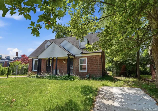 Photo 2 of Multi family home for sale at 7335 Curtis St, Detroit, MI 48221 | MLS# 20261052550 | Listing updated on 2026-08-24