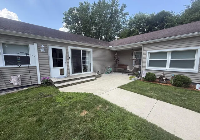 30th image of 926 Bryant Ave, Jackson, MI 49202 | MLS# 55026034868
