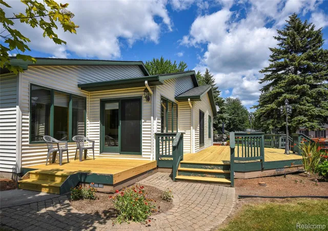 3rd image of 119 Pocahontas Trl, Prudenville, MI 48651 | MLS# 20261052562