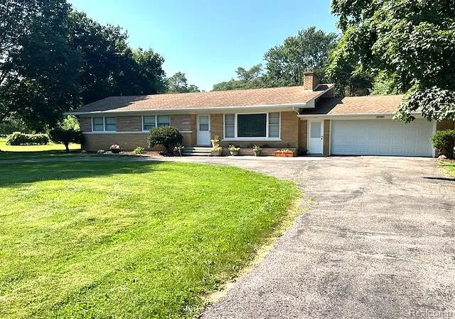 Photo 2 of Single family home for sale at 20285 29 Mile Rd, Ray, MI 48096 | MLS# 20261052582 | Listing updated on 2026-07-24