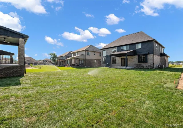 62nd image of 24462 Sawgrass Dr, Macomb, MI 48042 | MLS# 20261052586