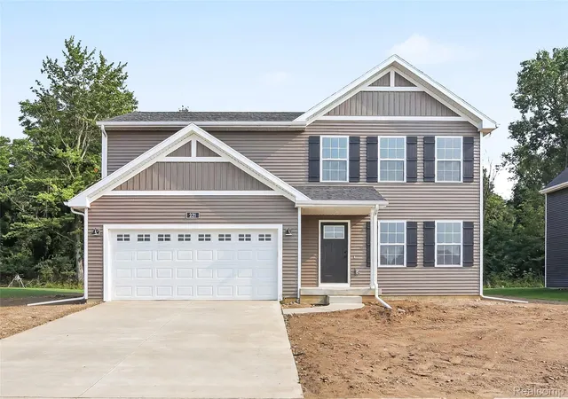 Photo 1 of Single family home for sale at 221 Wildflower Dr, Hillsdale City Hillsdale, MI 49242 | MLS# 20261052592 | Listing updated on 2026-09-11