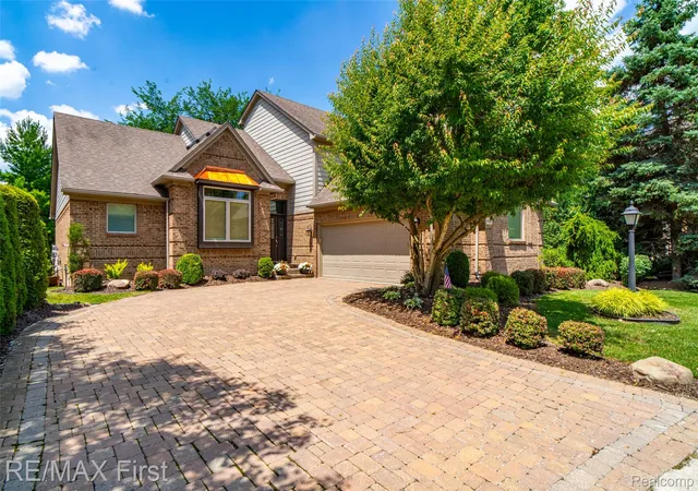 Photo 1 of Sale Pending at 44215 Riverview Ridge Dr, Clinton Township, MI 48038 | MLS# 20261052599 | Listing updated on 2026-09-11