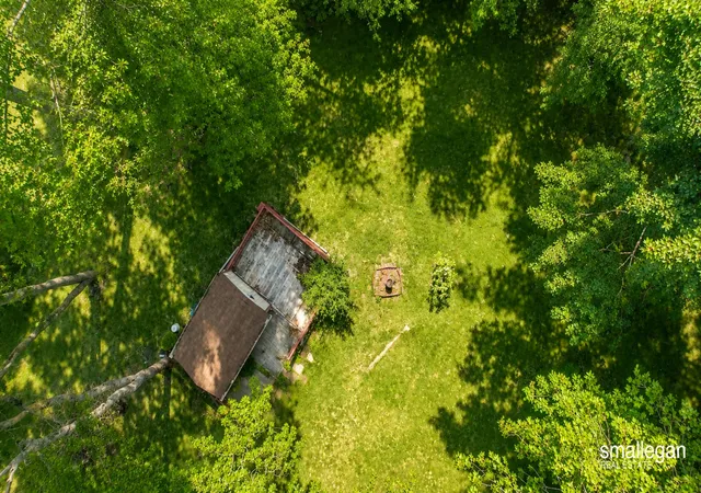 Photo 41 of Single family home for sale at 827 Shadybrook Dr, Holland, MI 49424 | MLS# 65026034905 | Listing updated on 2026-08-03
